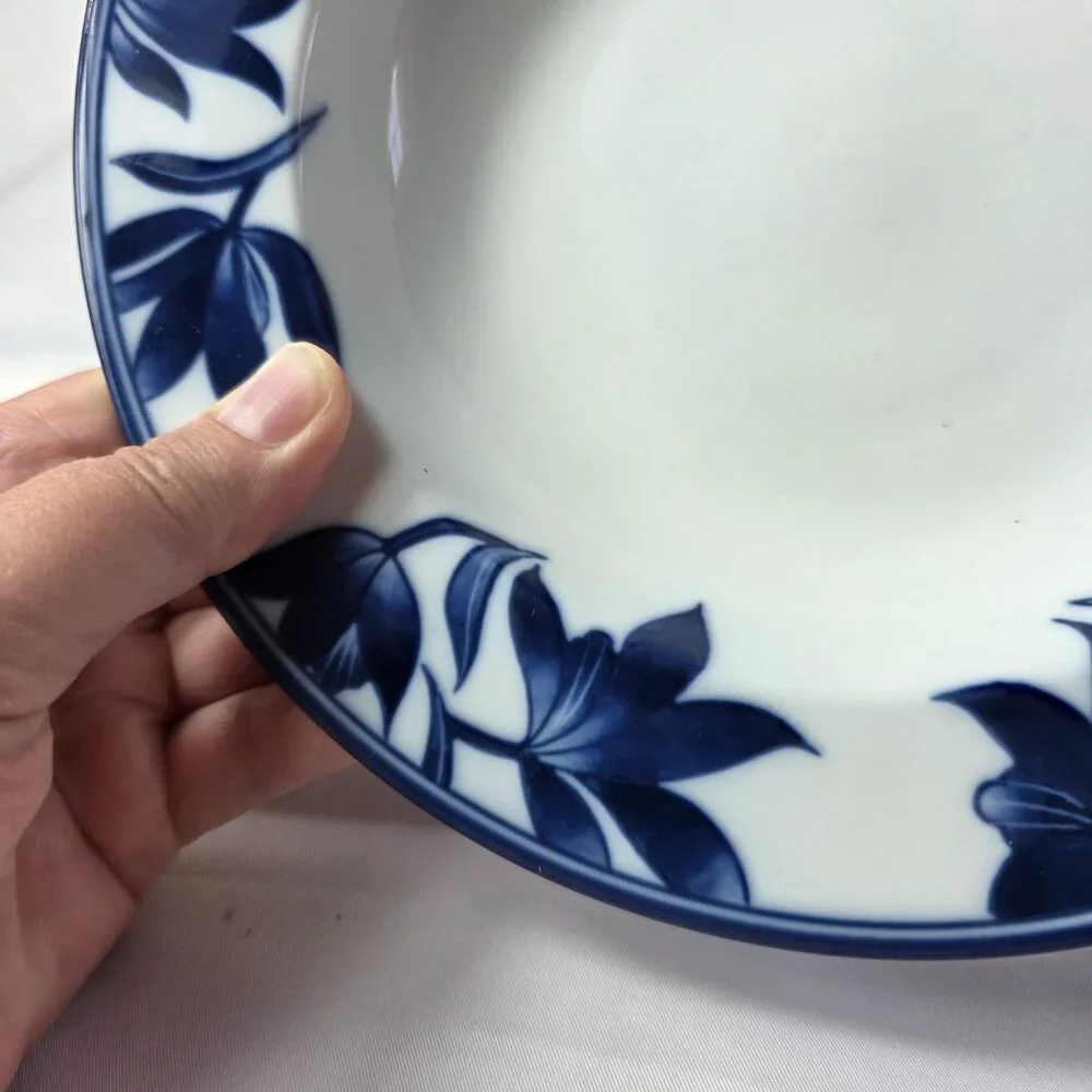 ONE Pier 1 Ming Rim Soup Bowl White with Blue Leaves and Flowers
